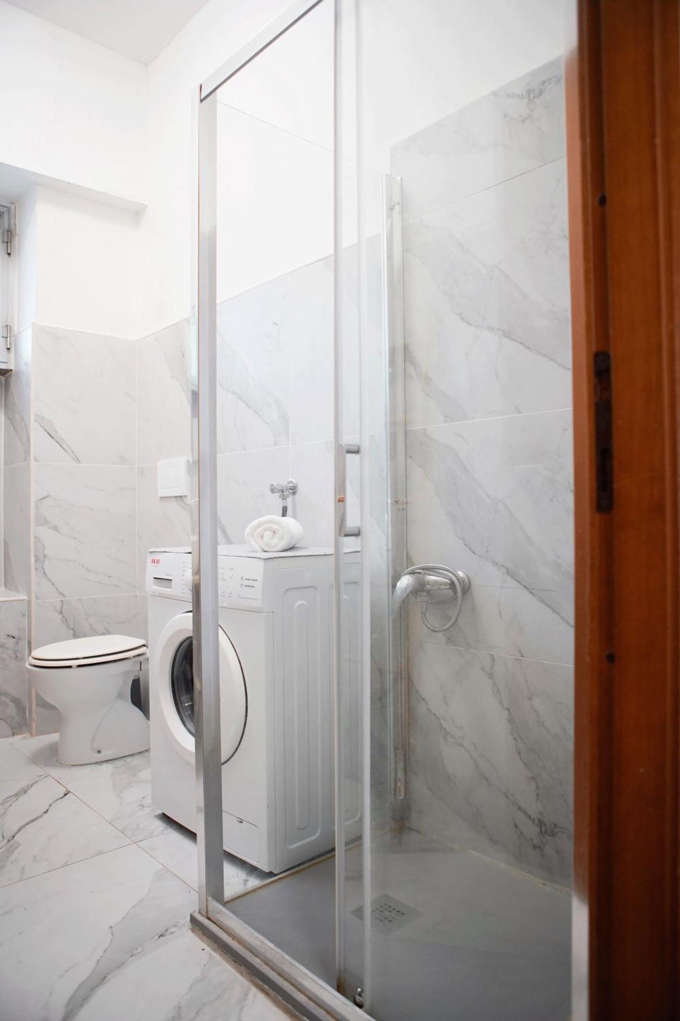 Toma Apartment Trilocale Moderno Per Max 6 Persone Milano Eksteriør billede